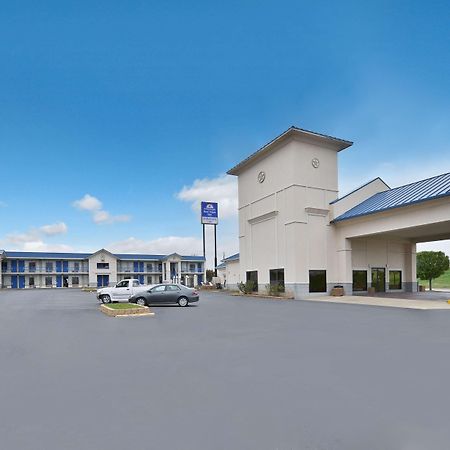 Americas Best Value Inn Hillsboro Exterior photo